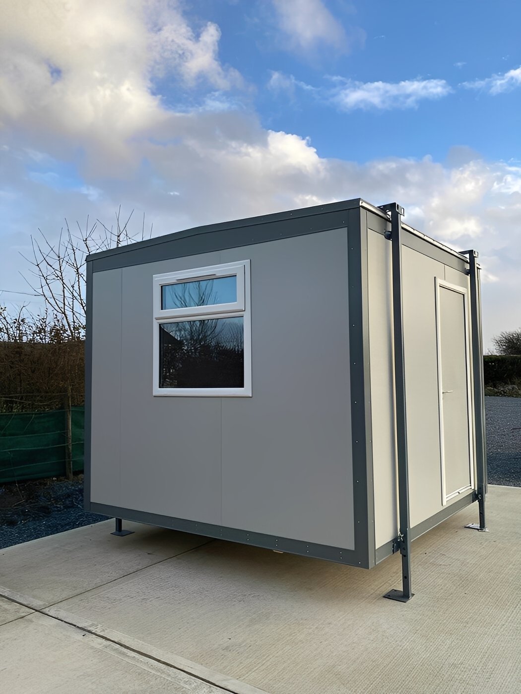 10ft × 10ft Jackleg Cabin (Site Cabin with A/C) – Portable Office or Accommodation - Image 2