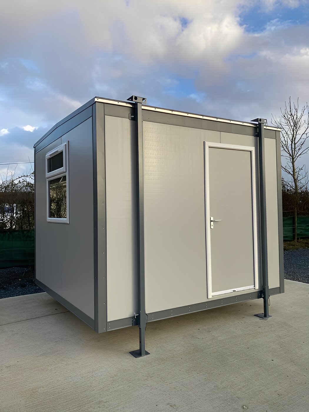 10ft × 10ft Jackleg Cabin (Site Cabin with A/C) – Portable Office or Accommodation - Image 4