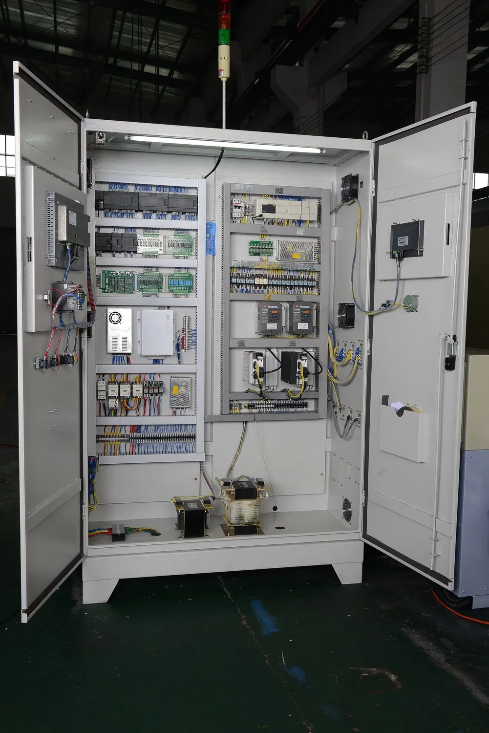 220 Ton Cold Chamber Aluminium Die Casting Machine - Image 4