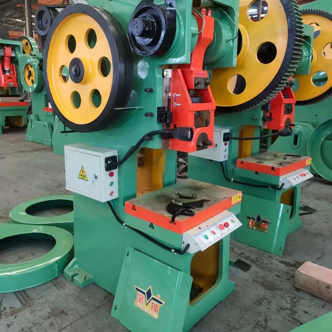 JB23 Aluminum Foil Container Making Machine for Food Packaging - Image 2